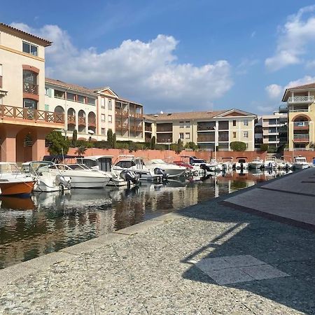 Apartament Appt 2 Pieces Port Frejus - Mega Terrasse + Garage Zewnętrze zdjęcie