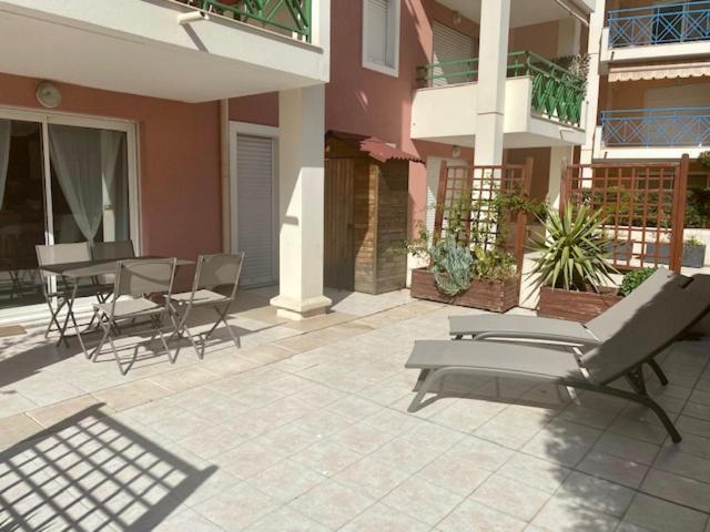 Apartament Appt 2 Pieces Port Frejus - Mega Terrasse + Garage Zewnętrze zdjęcie