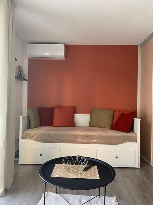 Apartament Appt 2 Pieces Port Frejus - Mega Terrasse + Garage Zewnętrze zdjęcie